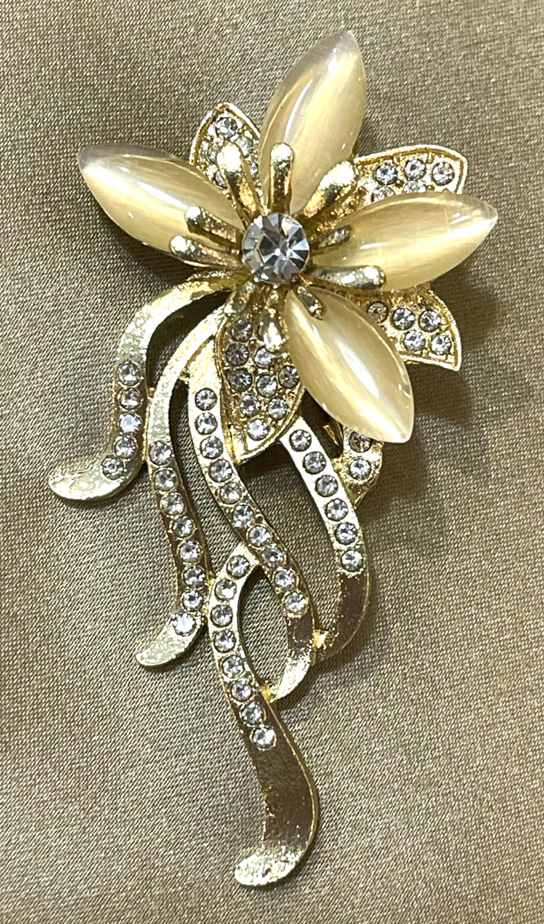 Gold Flower Brooch Lapel Pin Rhinestone Cream Glass Brass Plated Statement